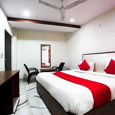Harthala Oyo 44174 Hotel Mid Town Prime المظهر الخارجي الصورة
