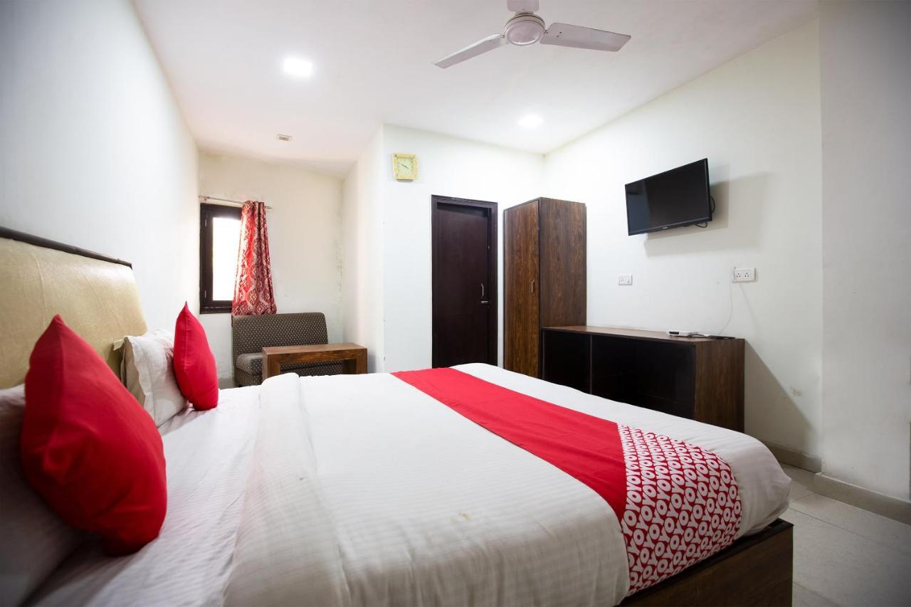 Harthala Oyo 44174 Hotel Mid Town Prime المظهر الخارجي الصورة