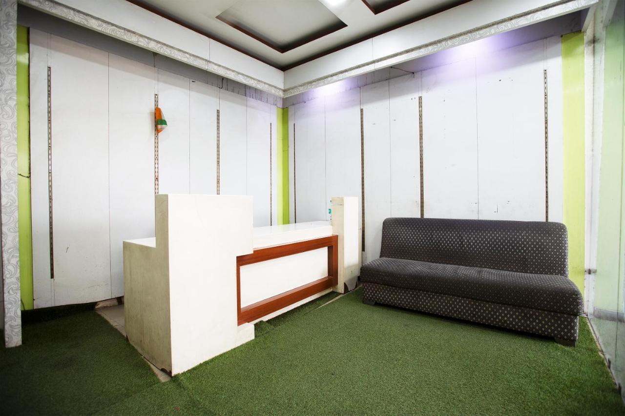 Harthala Oyo 44174 Hotel Mid Town Prime المظهر الخارجي الصورة