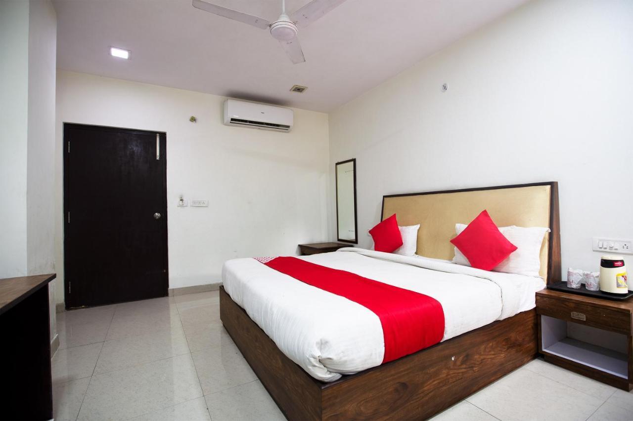 Harthala Oyo 44174 Hotel Mid Town Prime المظهر الخارجي الصورة